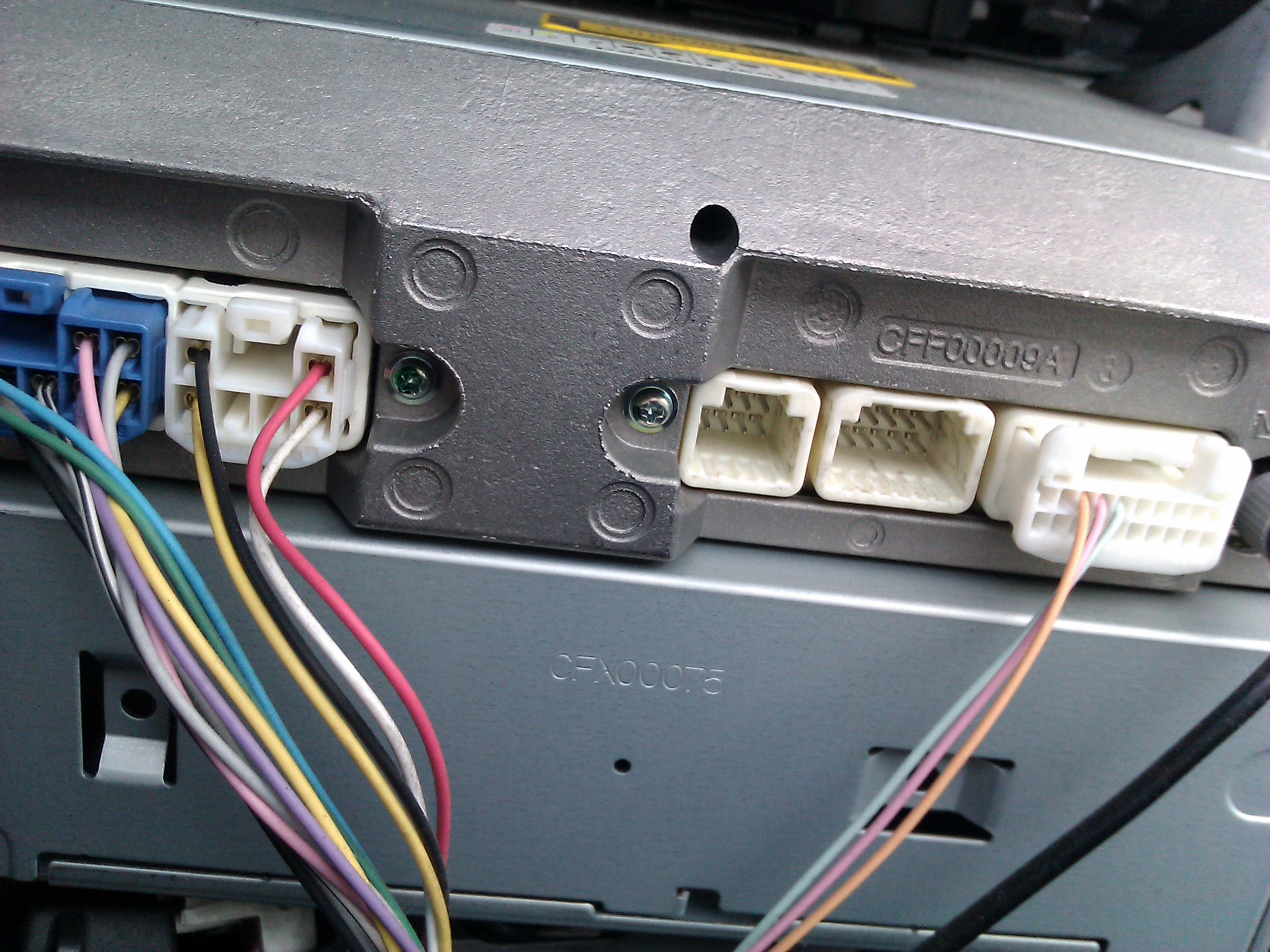 DIY - Add AUX input on Toyota Yaris W58824 head unit toyota dvd player wiring diagram 